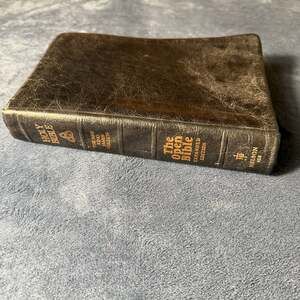 Thomas Nelson The Open Bible NKJV Expanded Edition Holy Bible
